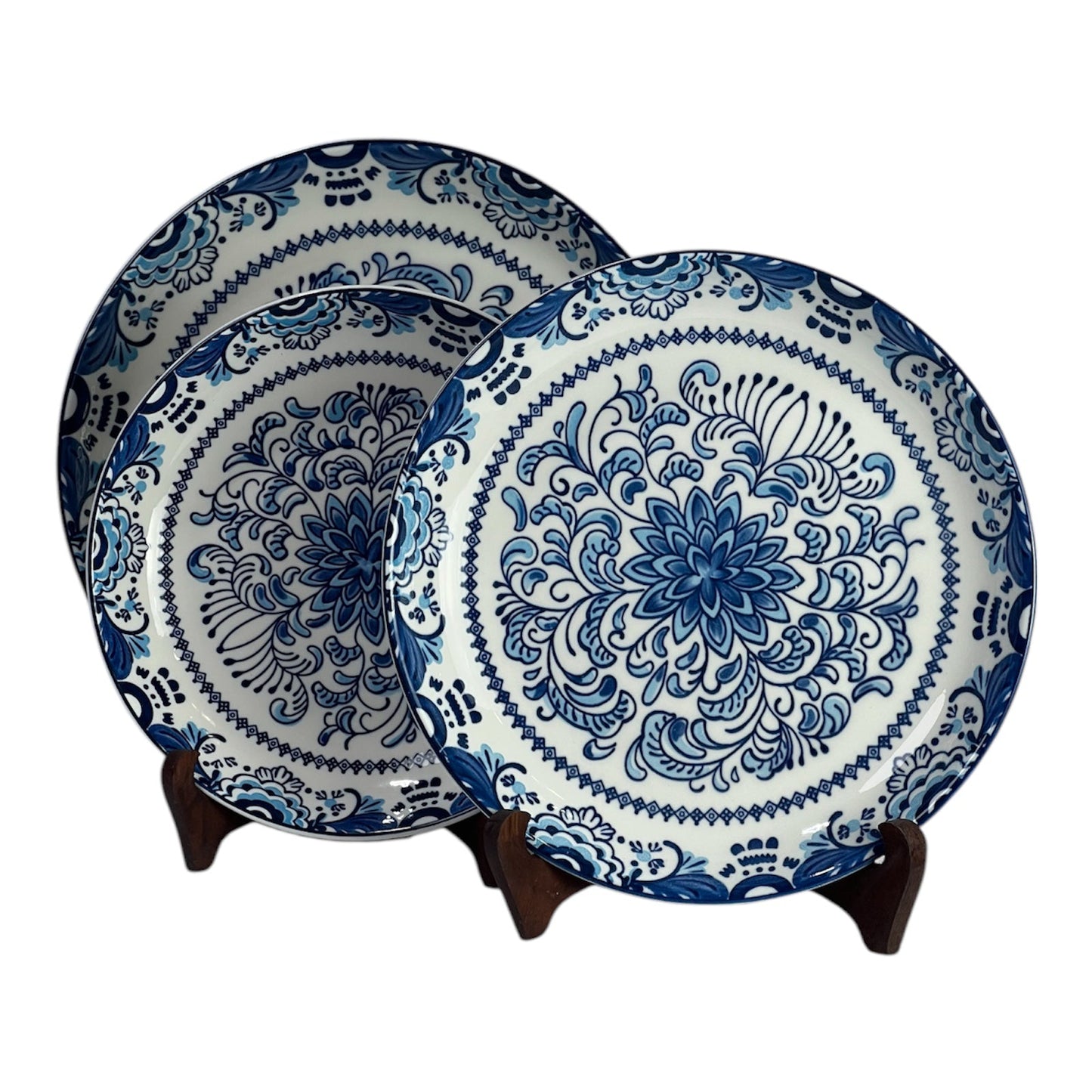 Blue petal plates