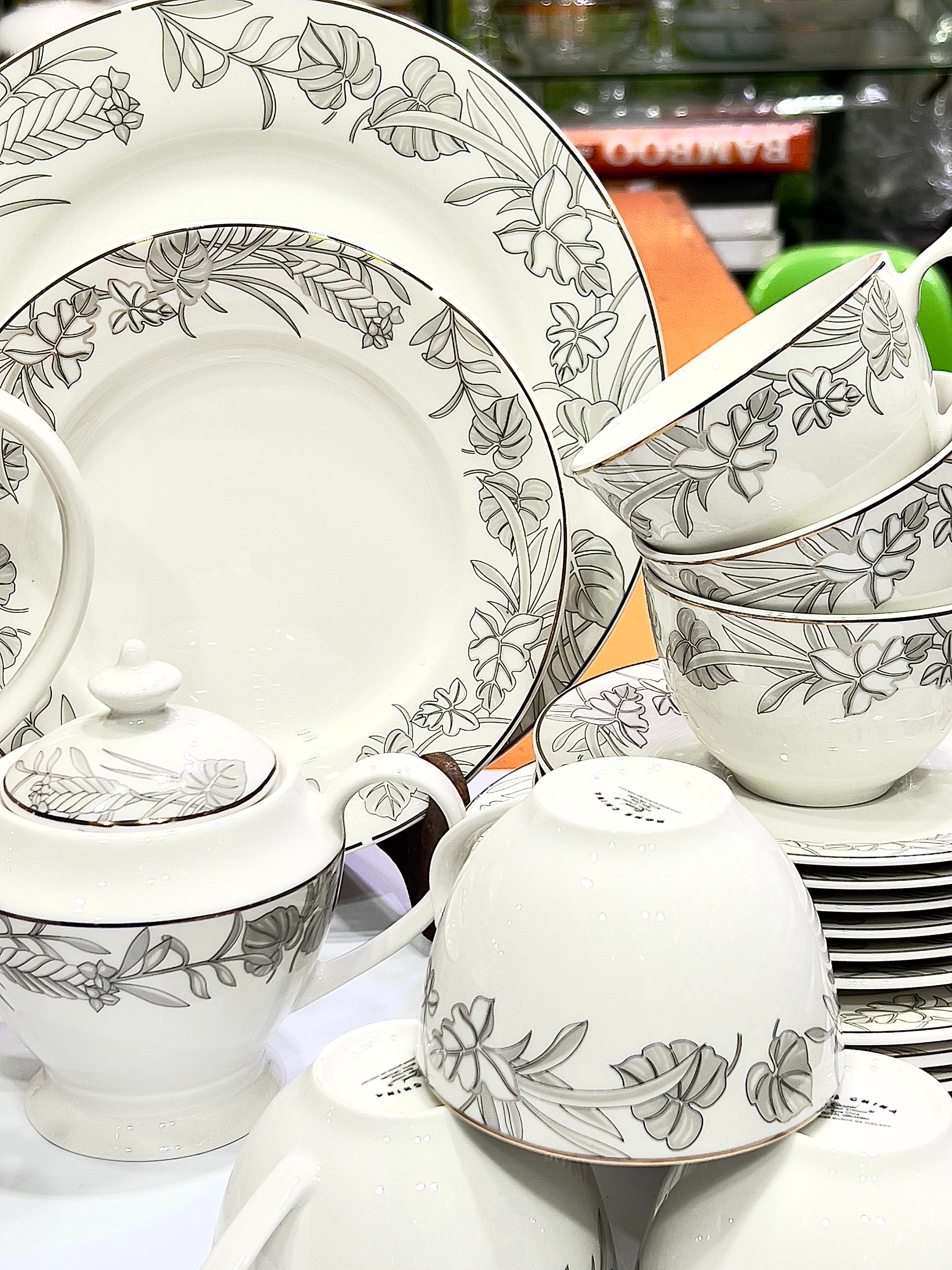 Grey Garden Tea Set
