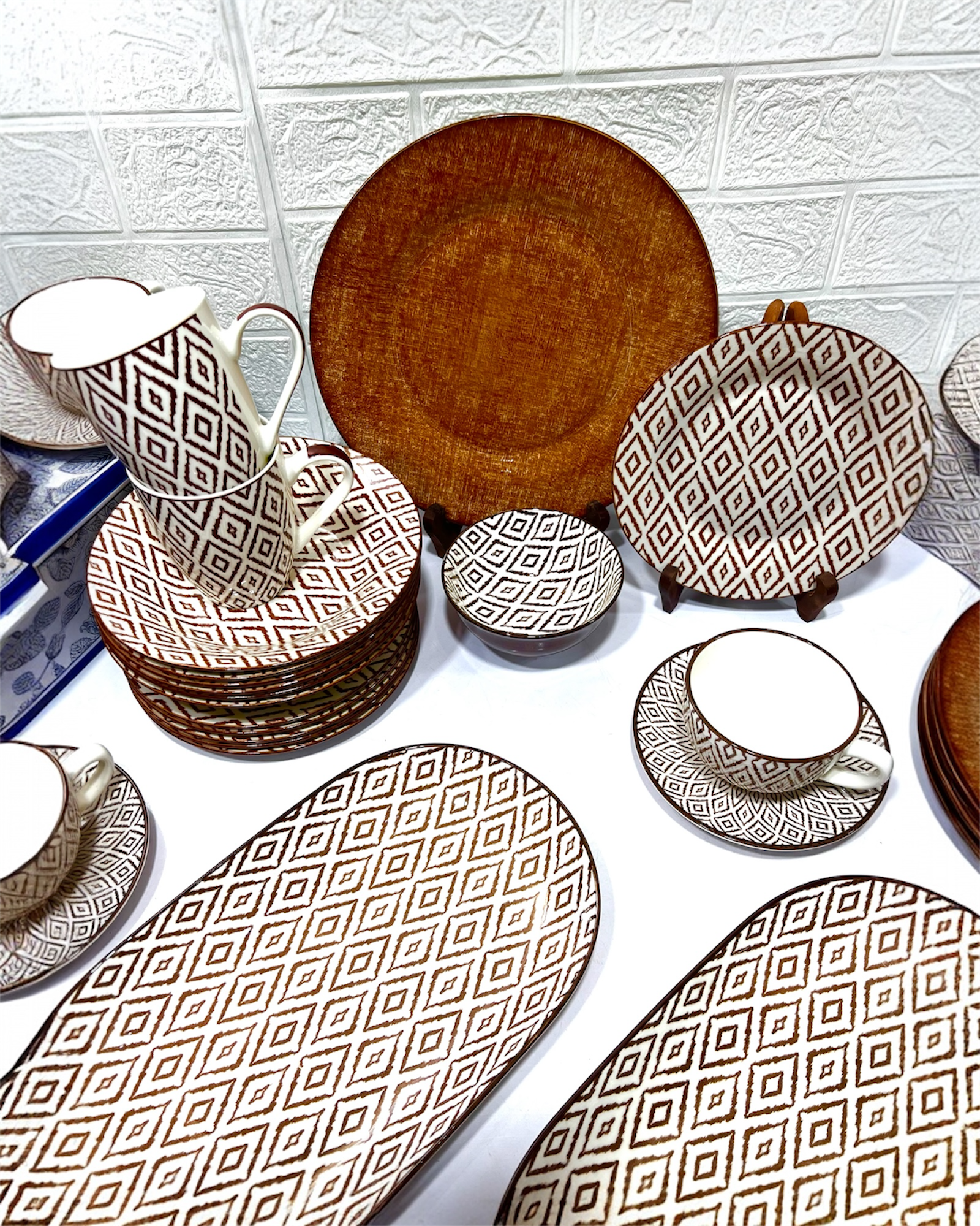 Desert Weave Dinnerware Set
