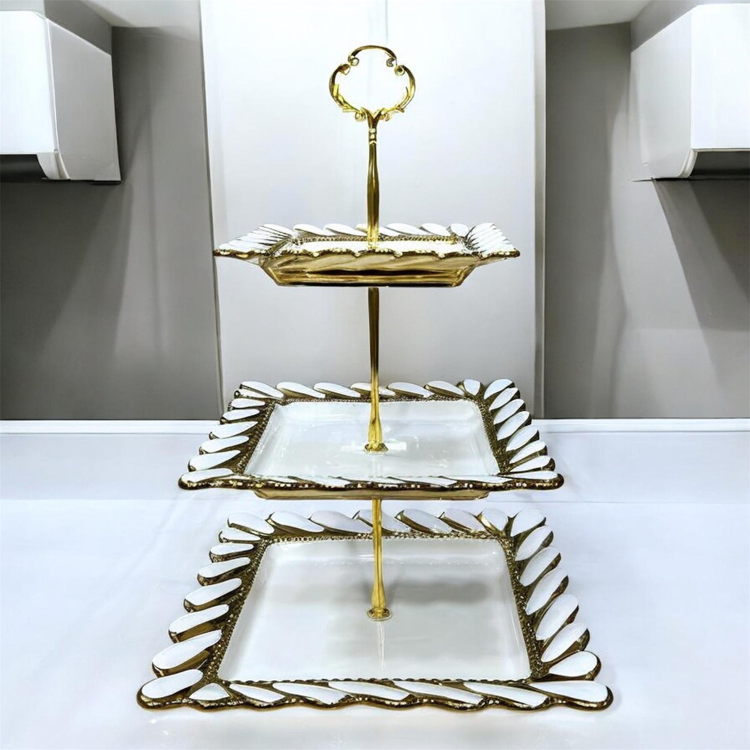 Royal Gold Serving Stand