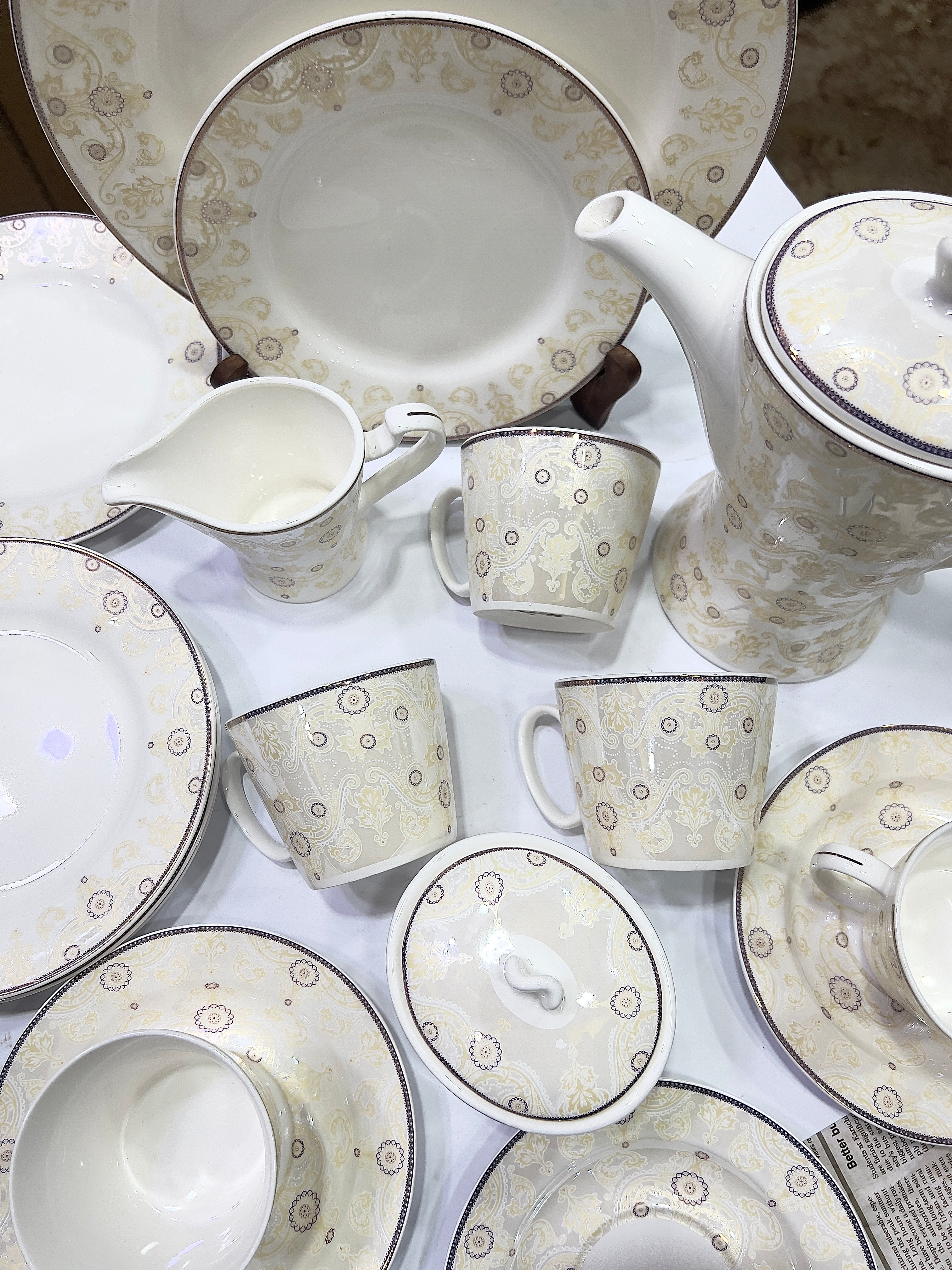 Timeless Bloom Tea Set