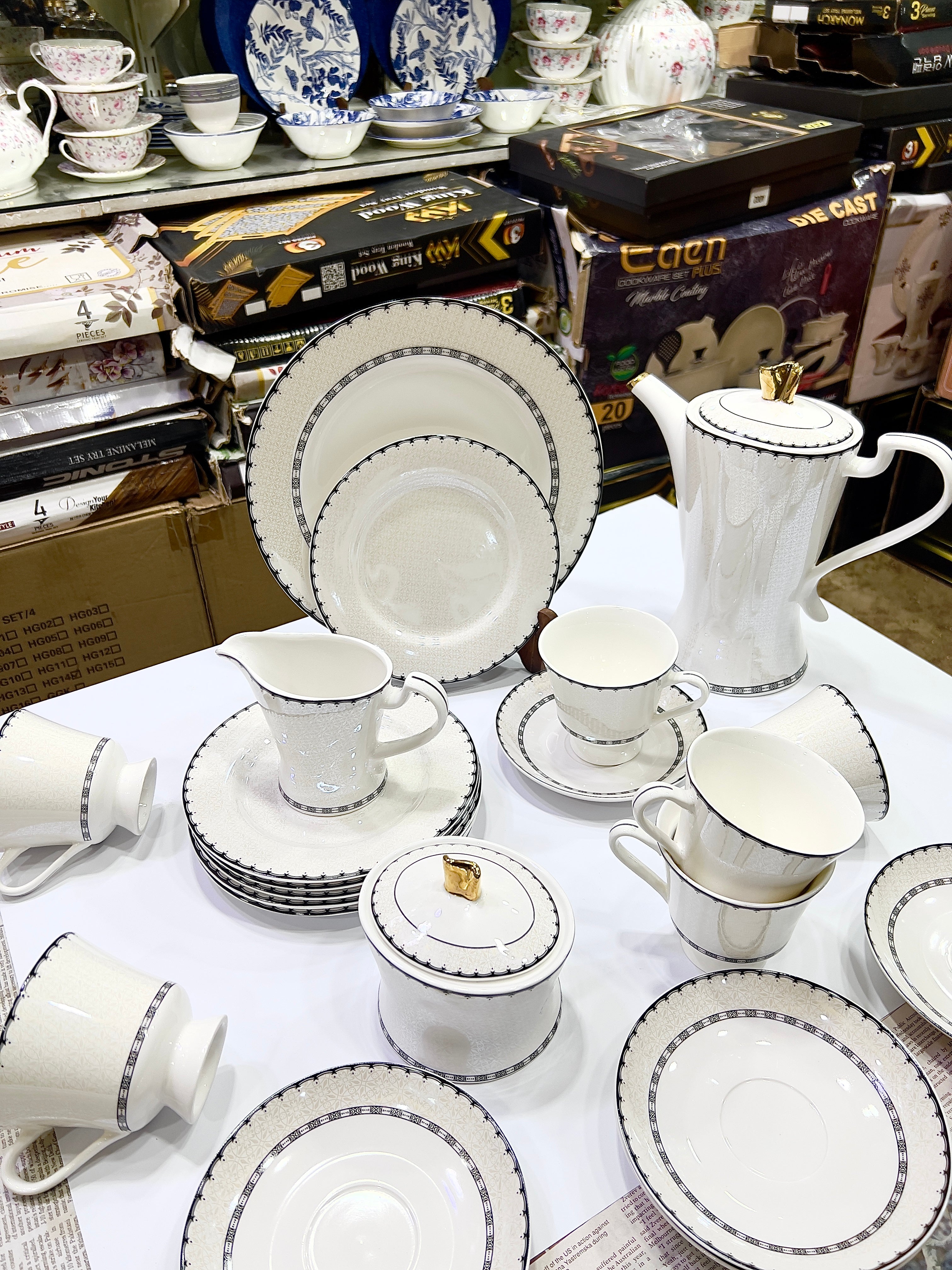 Classic Tea Set
