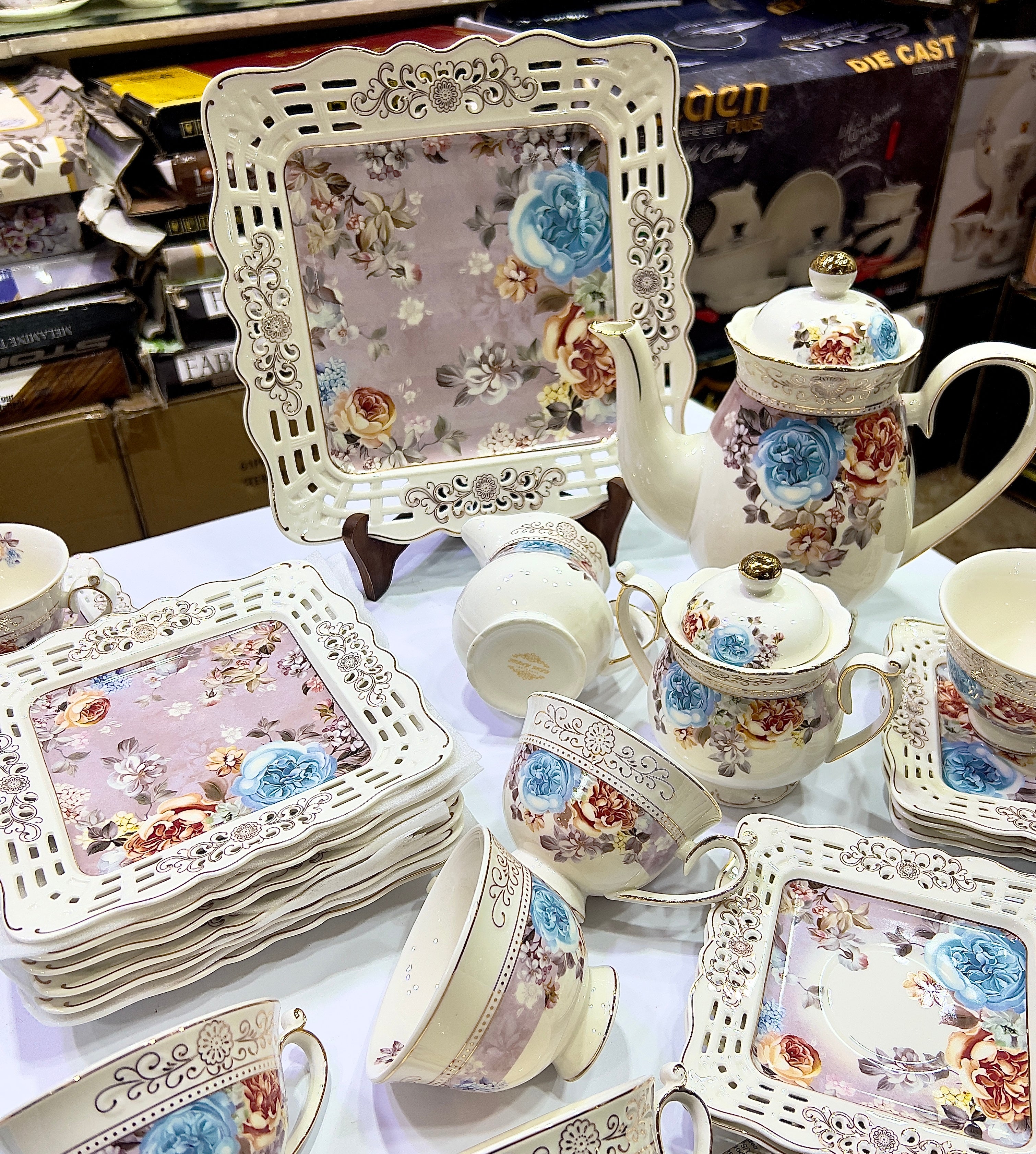 Ornate Bloom Tea Set