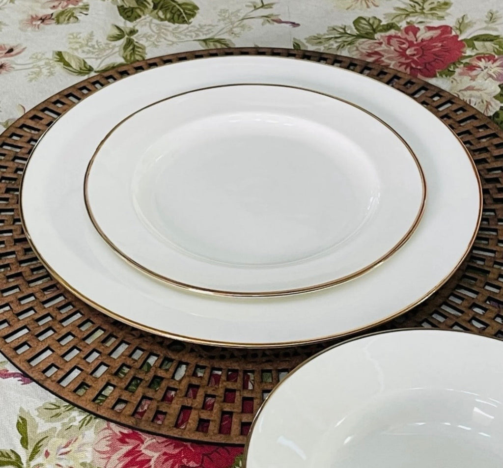 Golden Elegance Plate Set