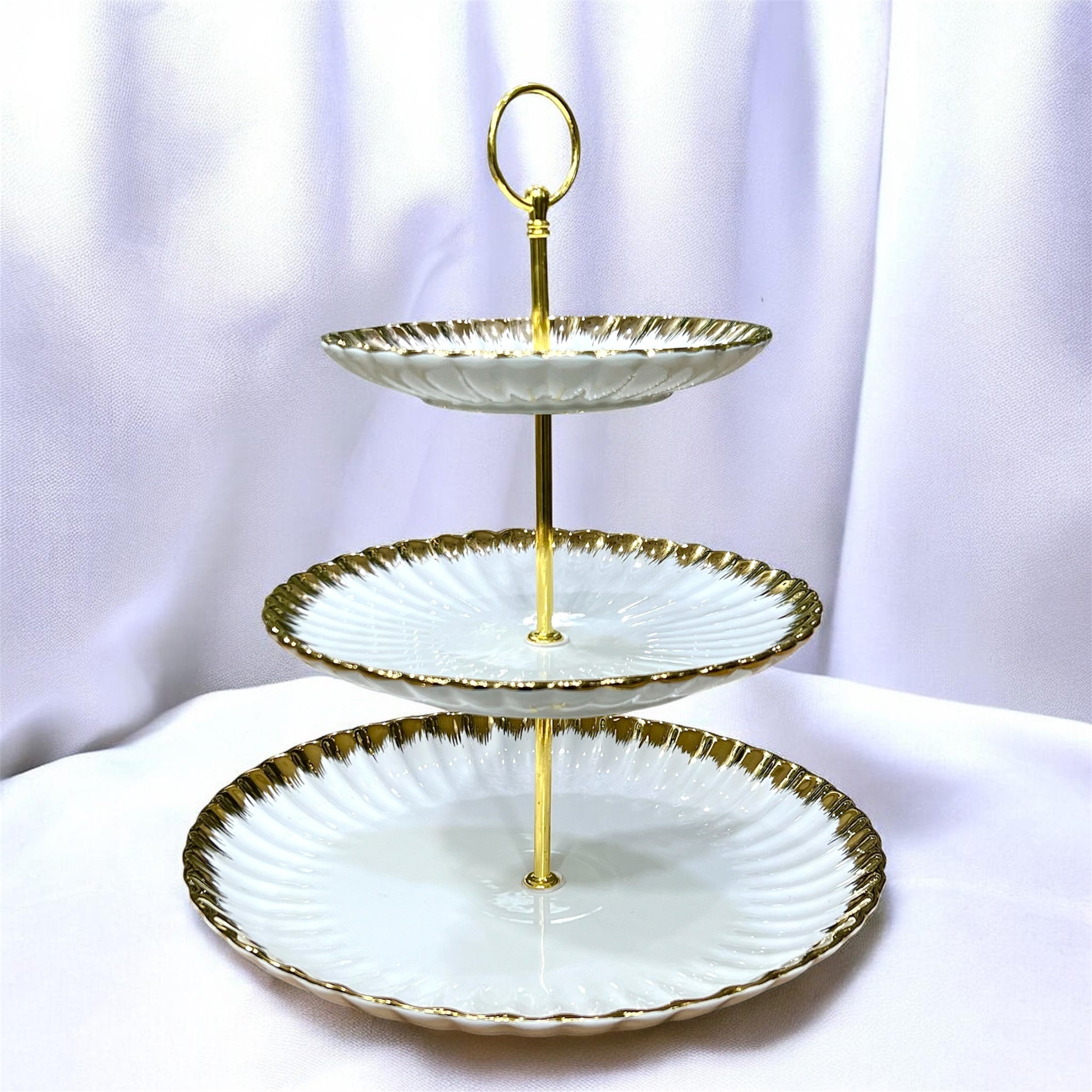 Royal Gold Serving Stand