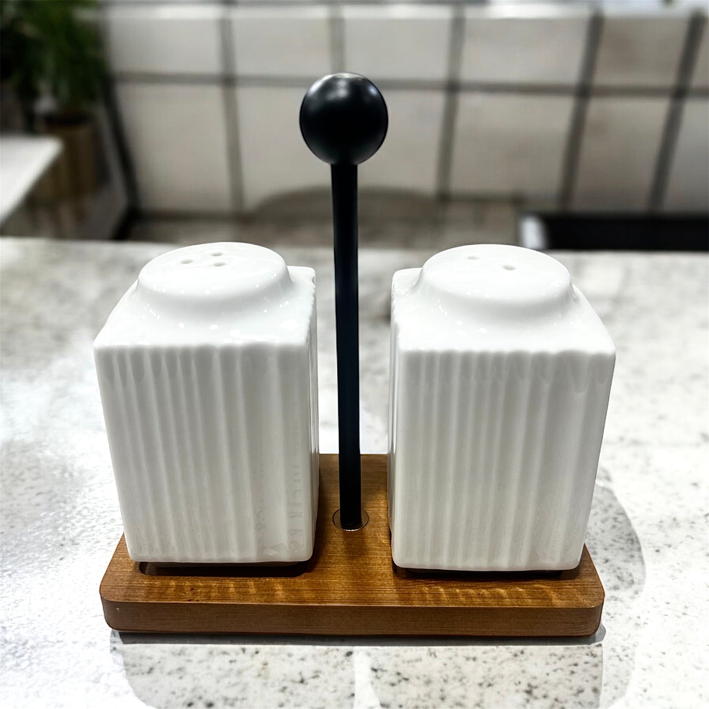 Classic Salt And Pepper Shaker
