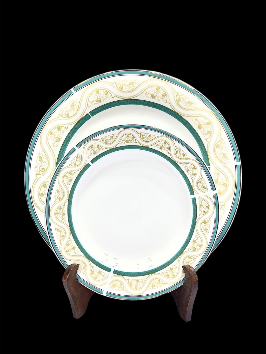 Noble Garden Tea Set