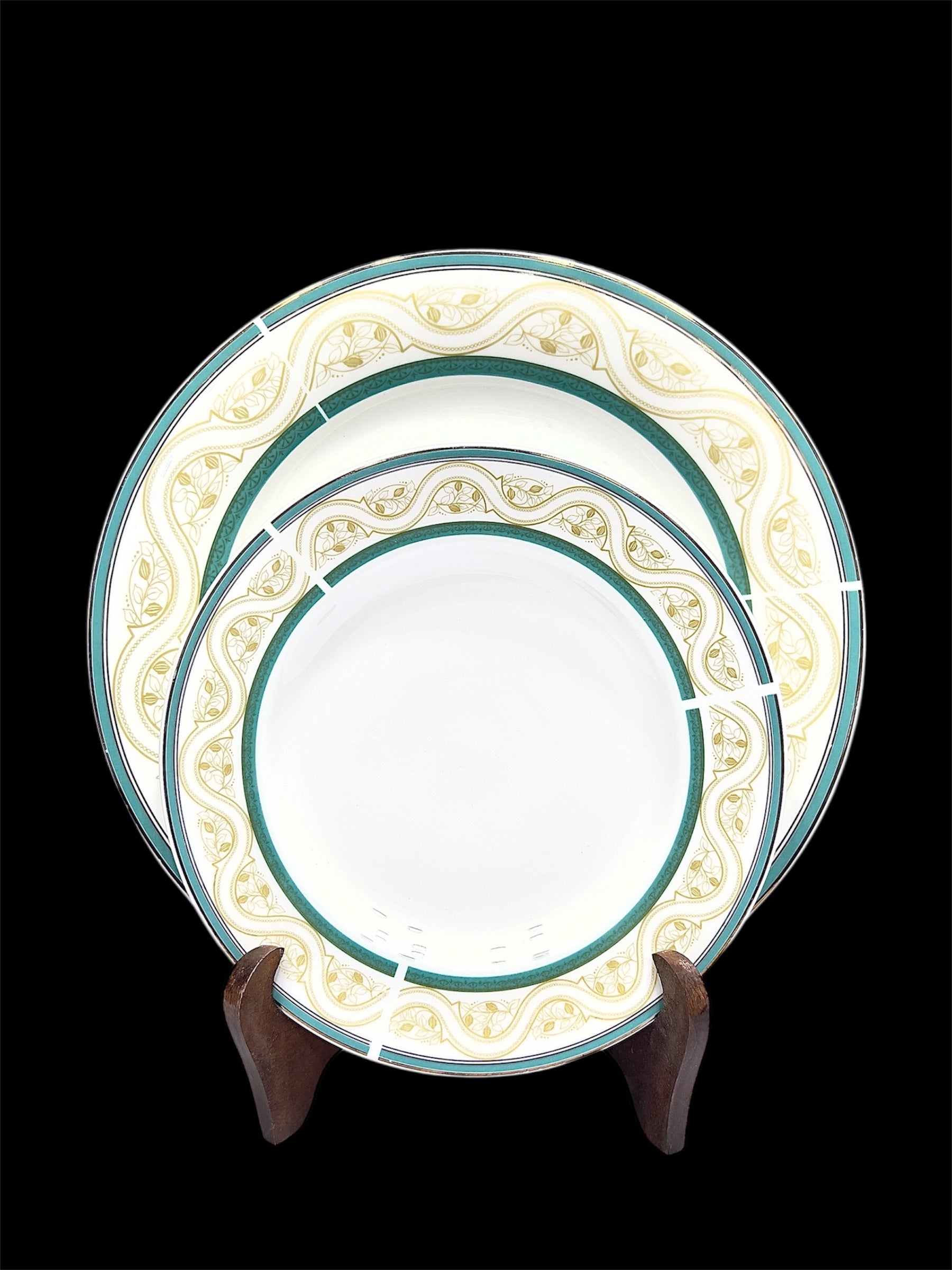 Noble Garden Tea Set