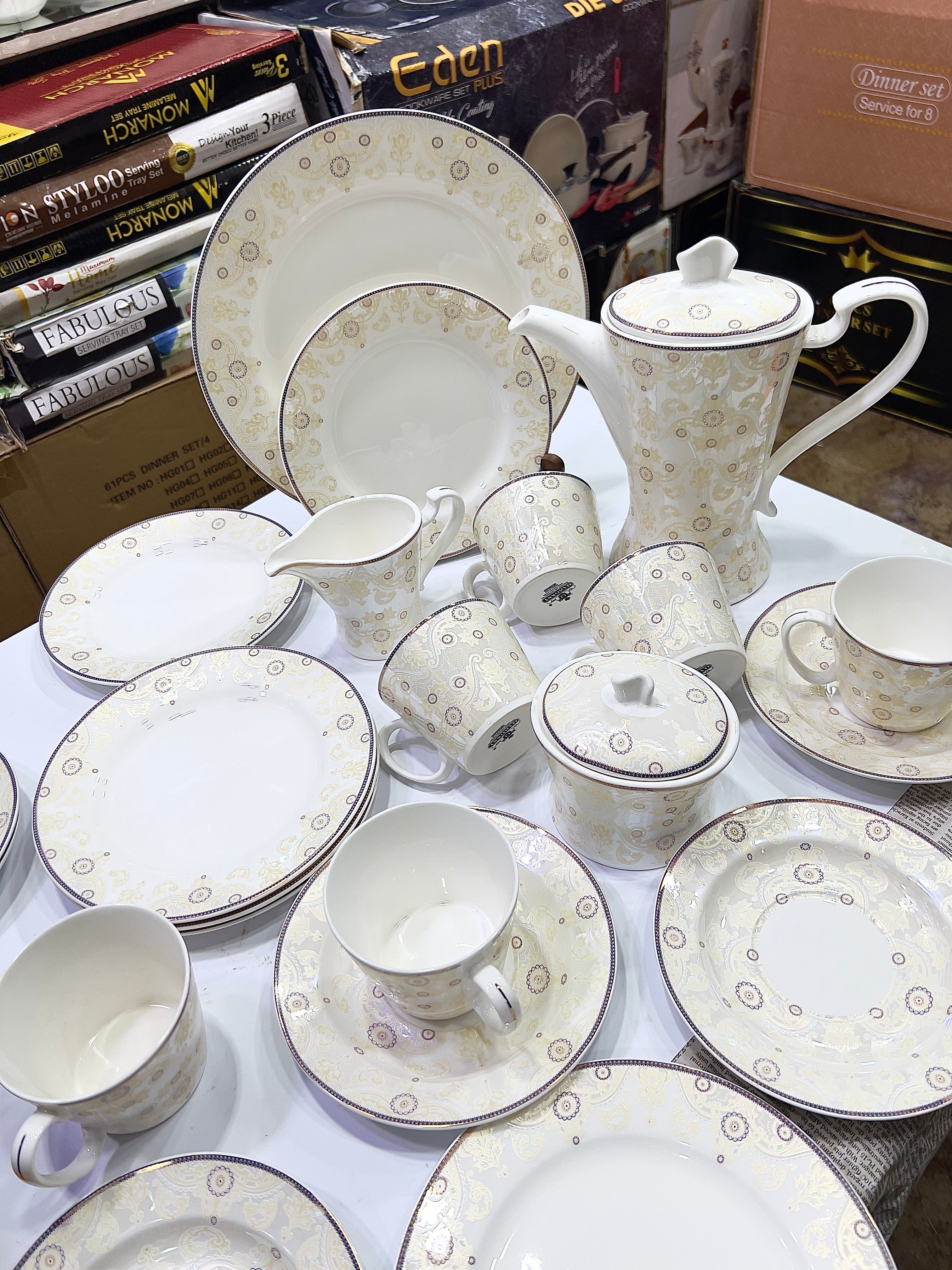 Timeless Bloom Tea Set