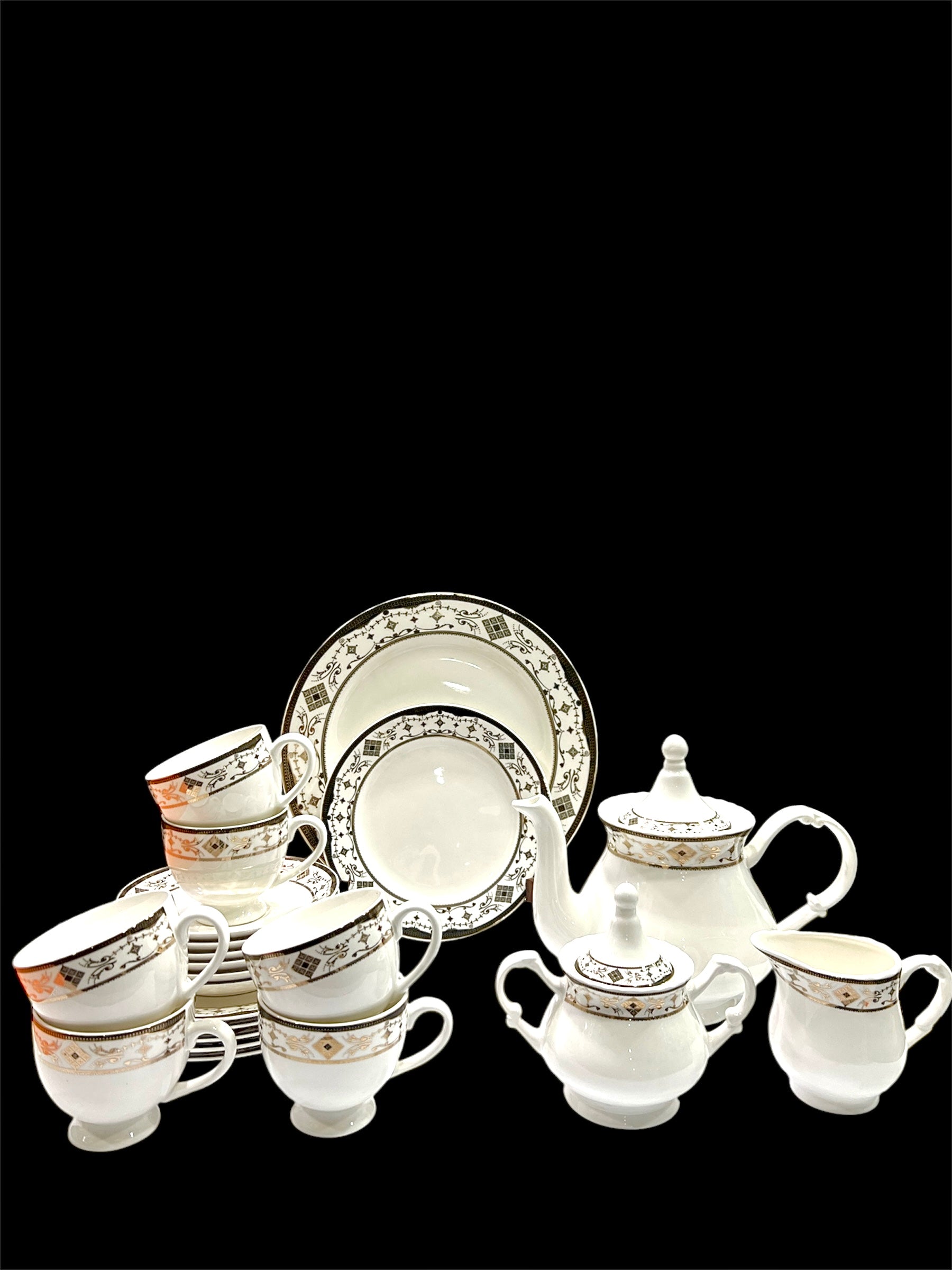 Royal Embrace Tea Set