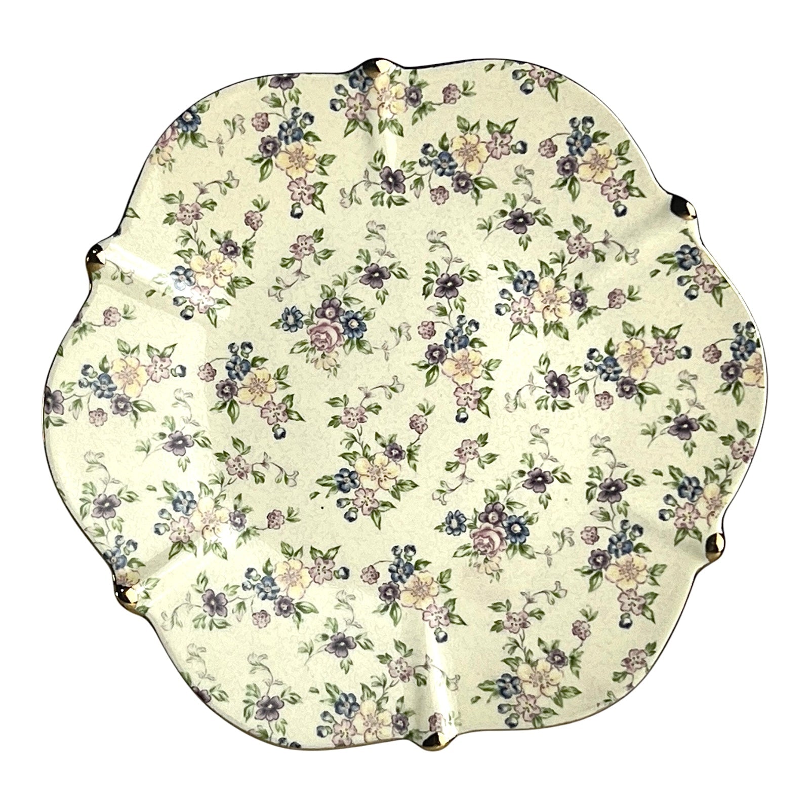 Victorian Petal 31 Piece Tea Set