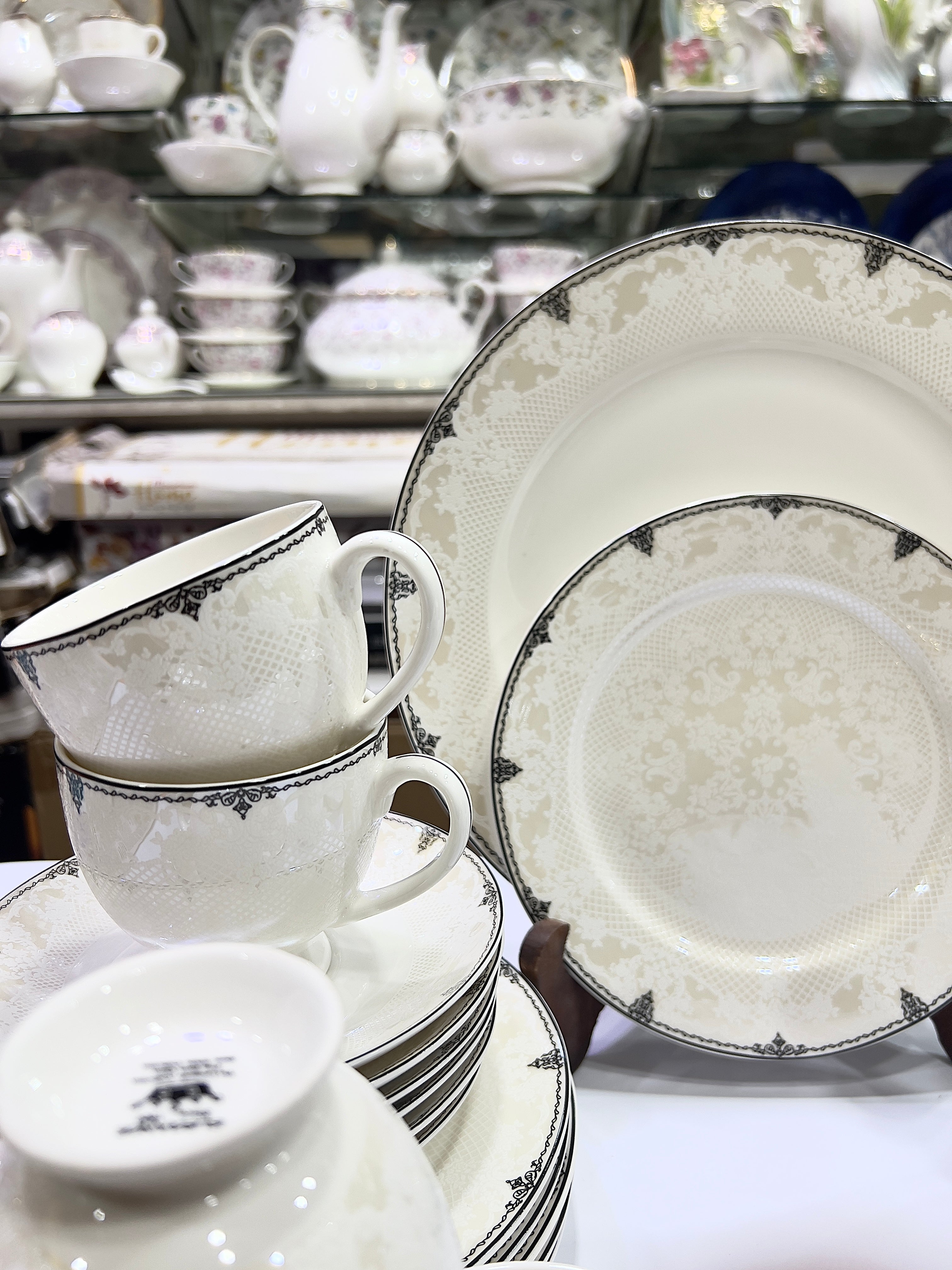 Crown Classic Tea Set