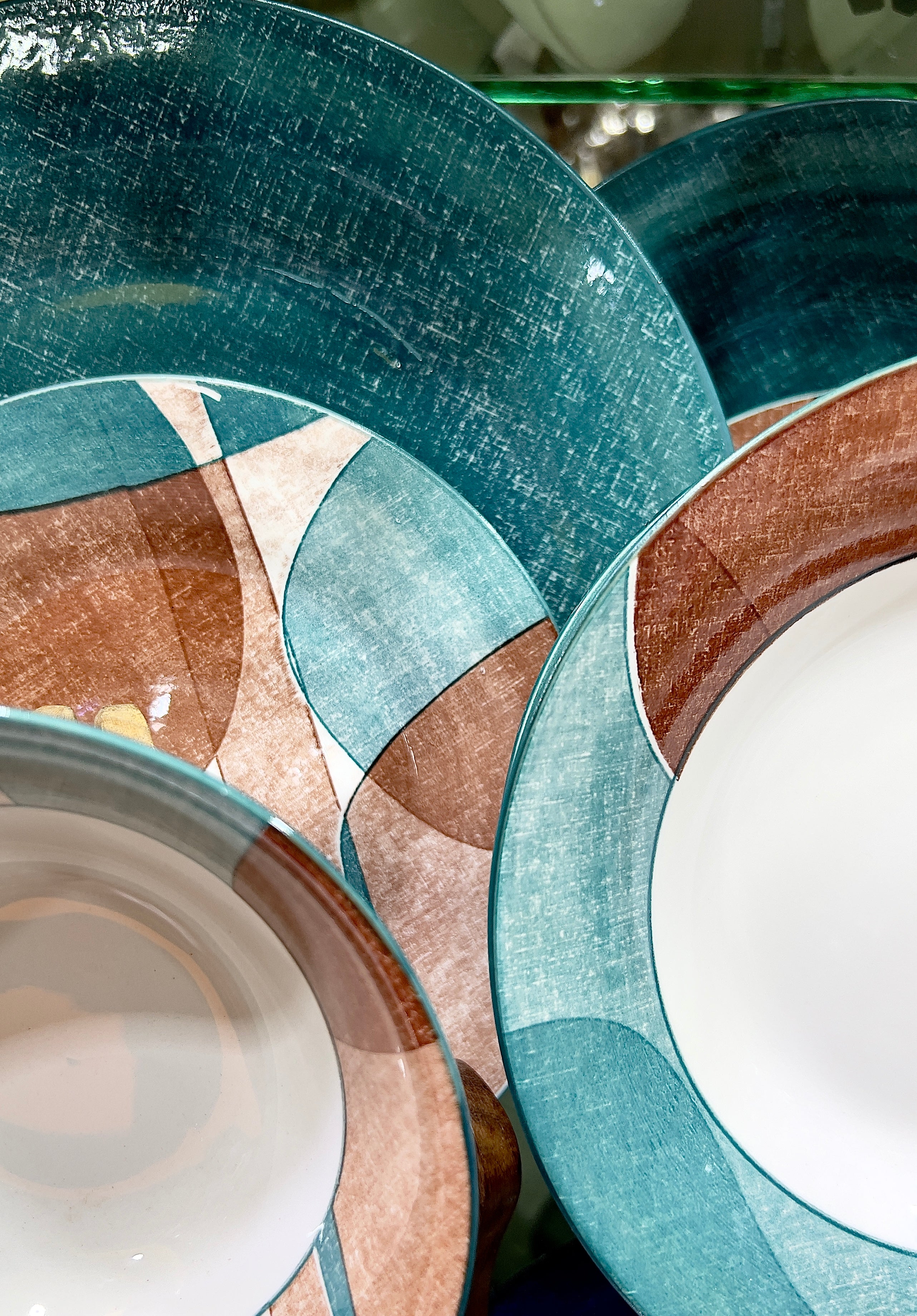 Forest mist 24 piece plate set