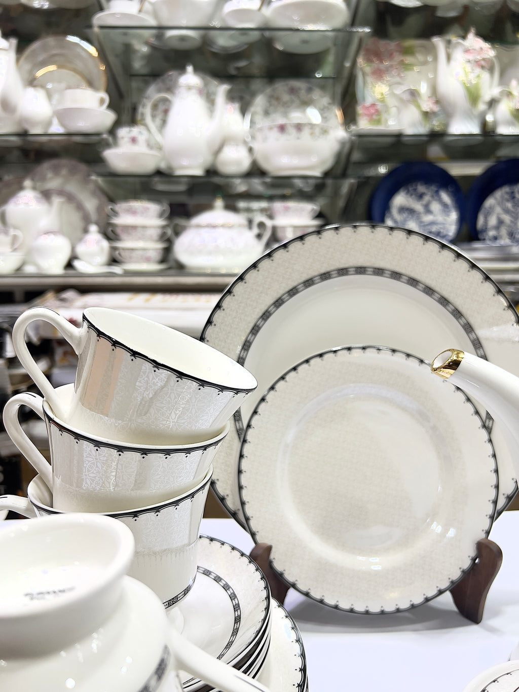 Classic Tea Set