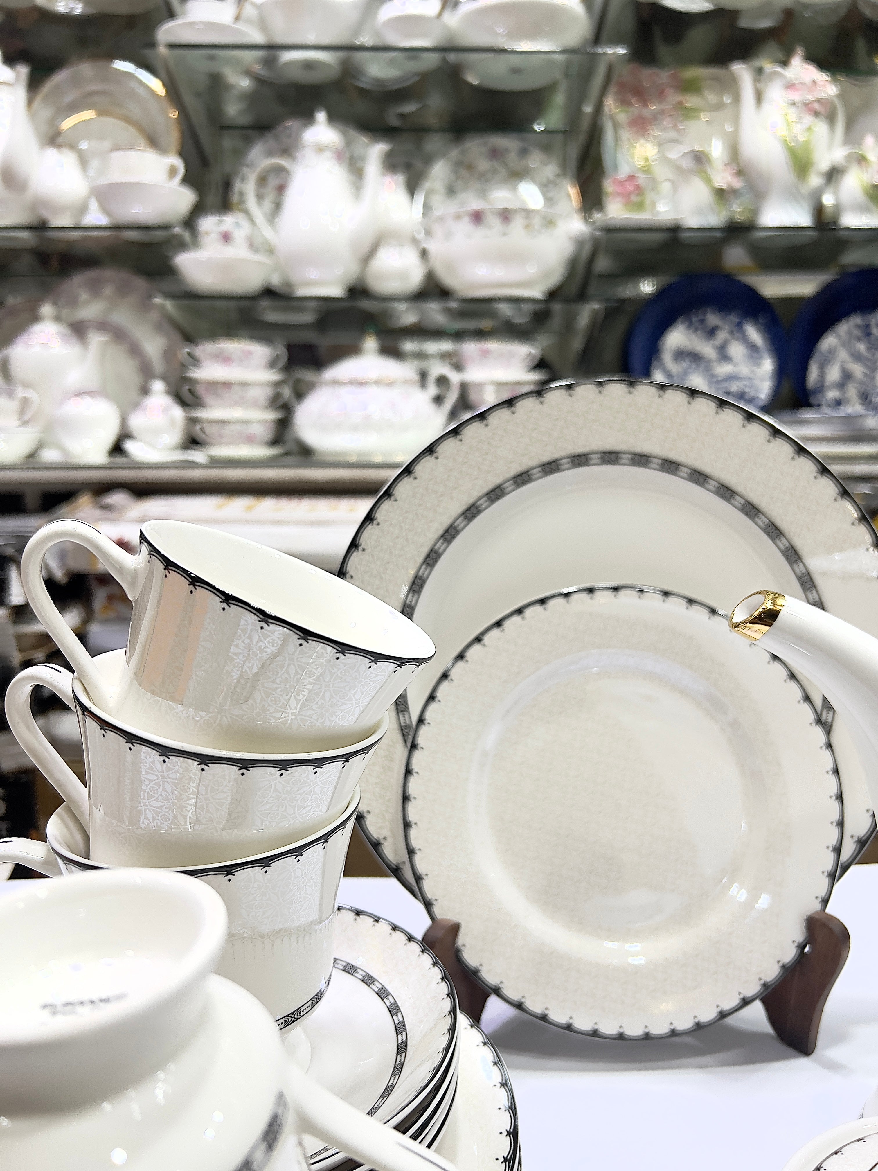 Classic Tea Set