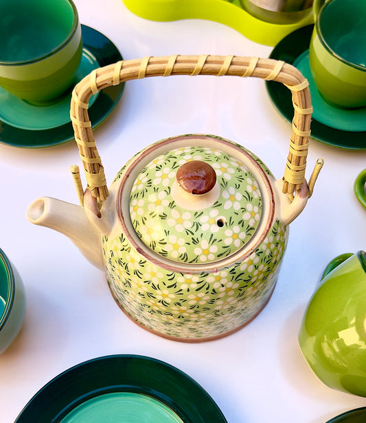 Green Bloom Tea Pot