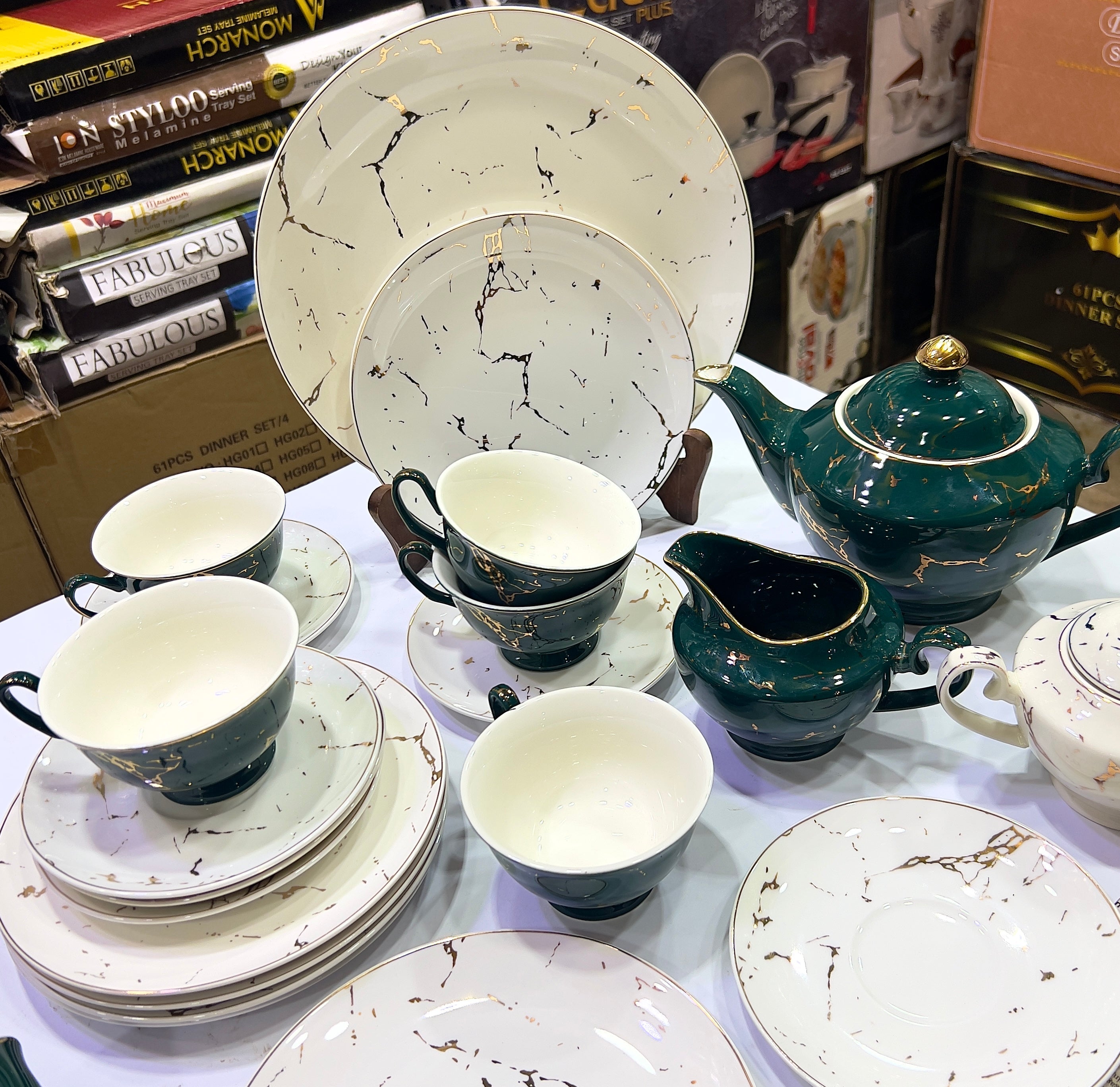 Royal Vein Tea Set