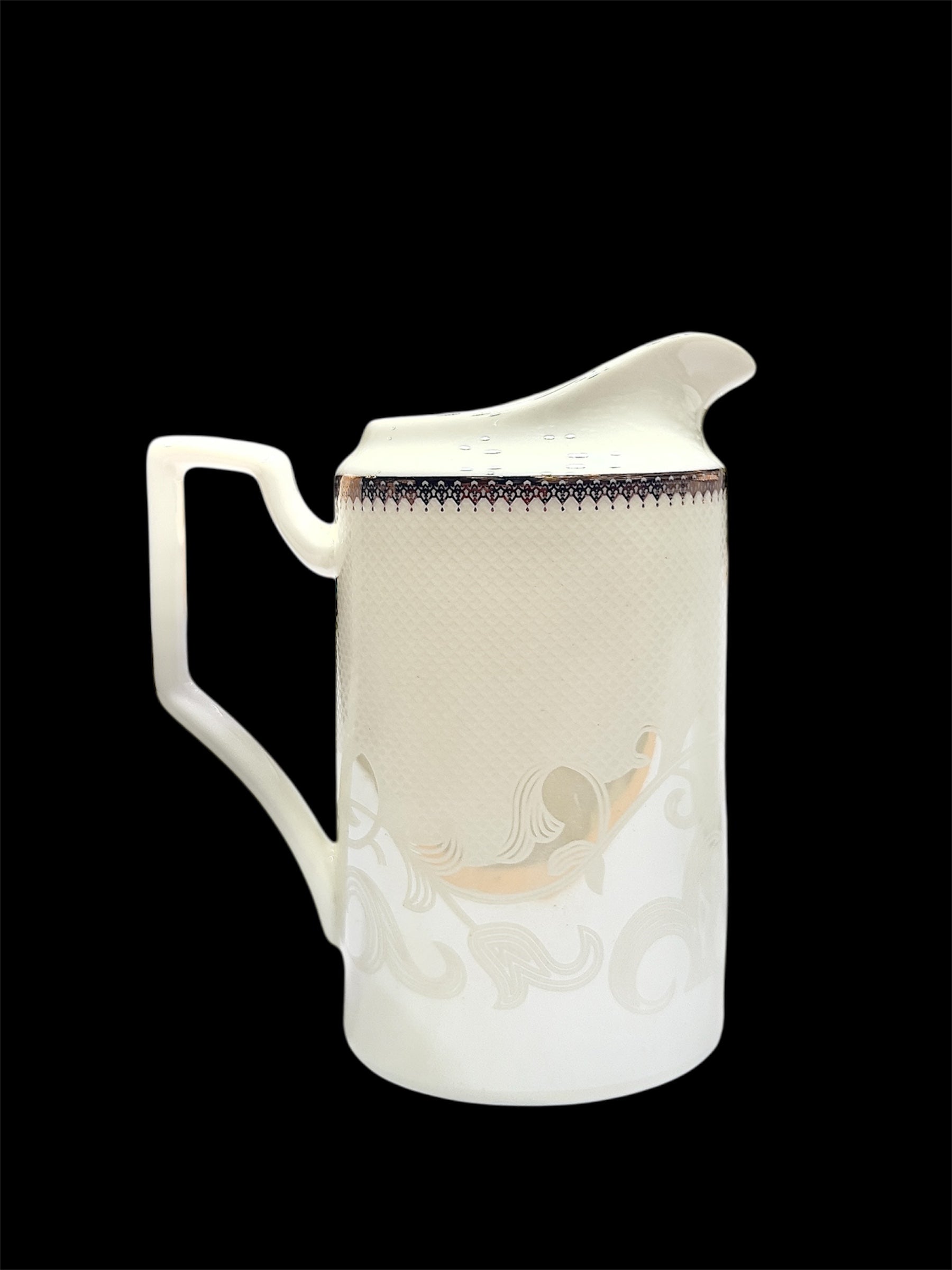 Regal Race Tea Set
