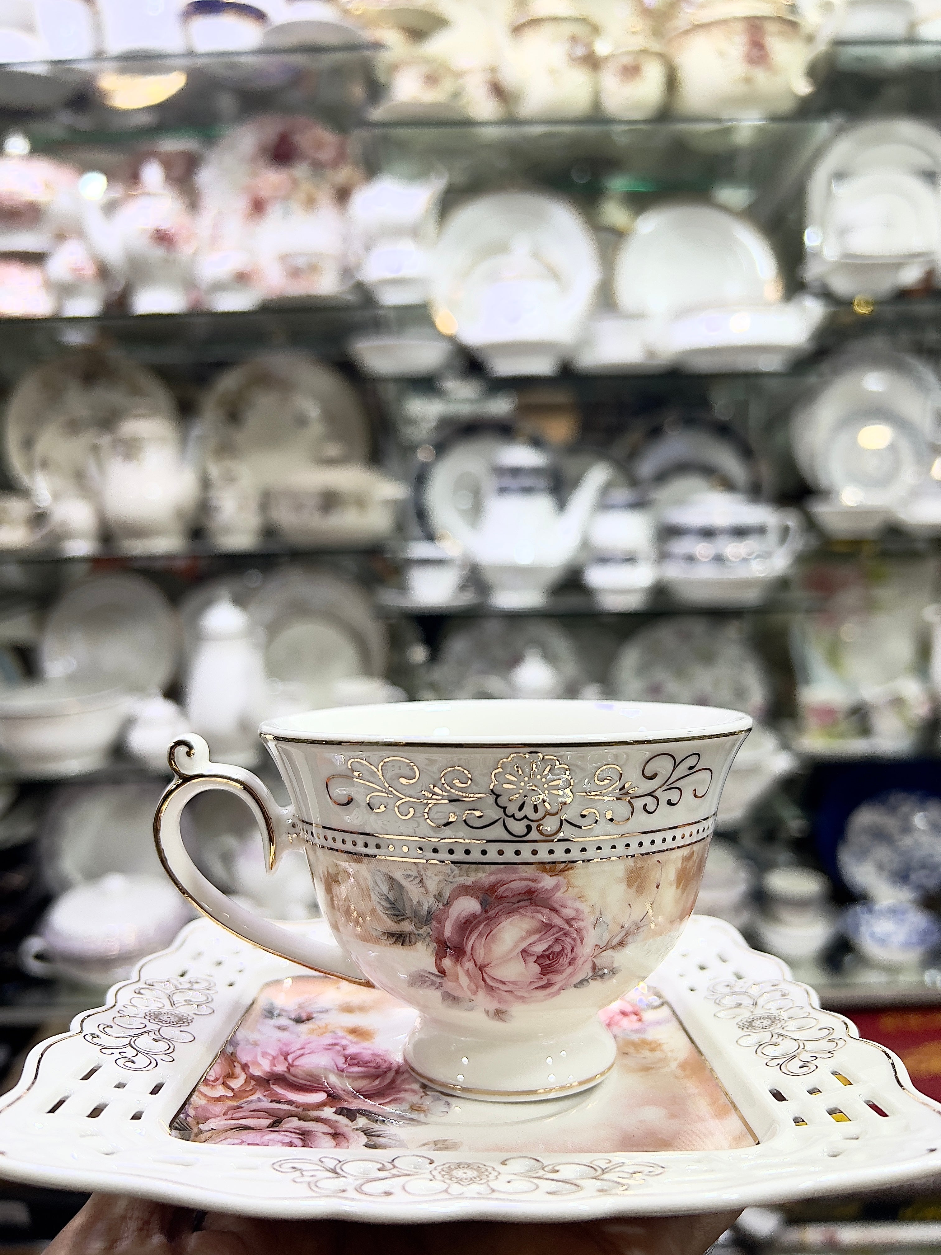 Floral Majesty Tea Set