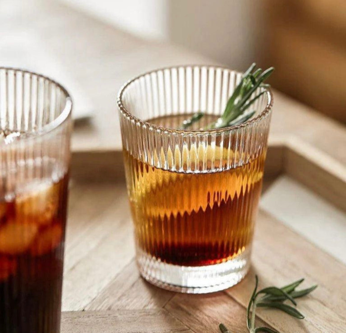 Elegant Ribbed Glass Set