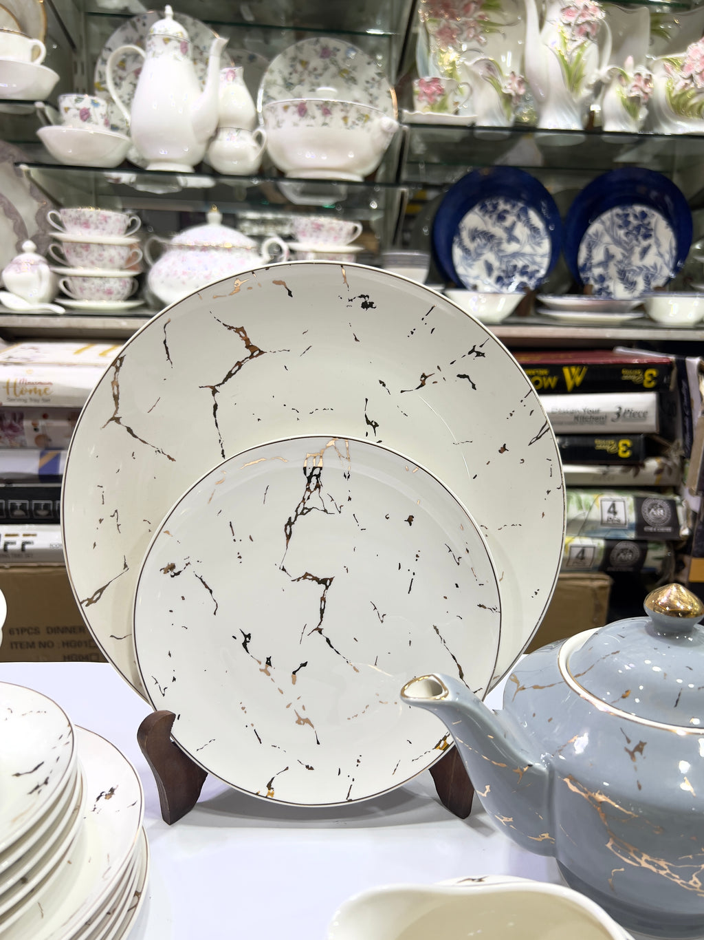 Marble Majesty Tea Set