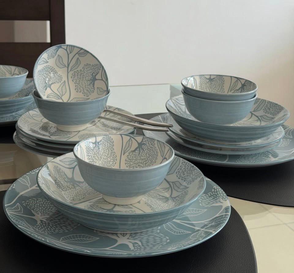 Sky Garden Dinner set
