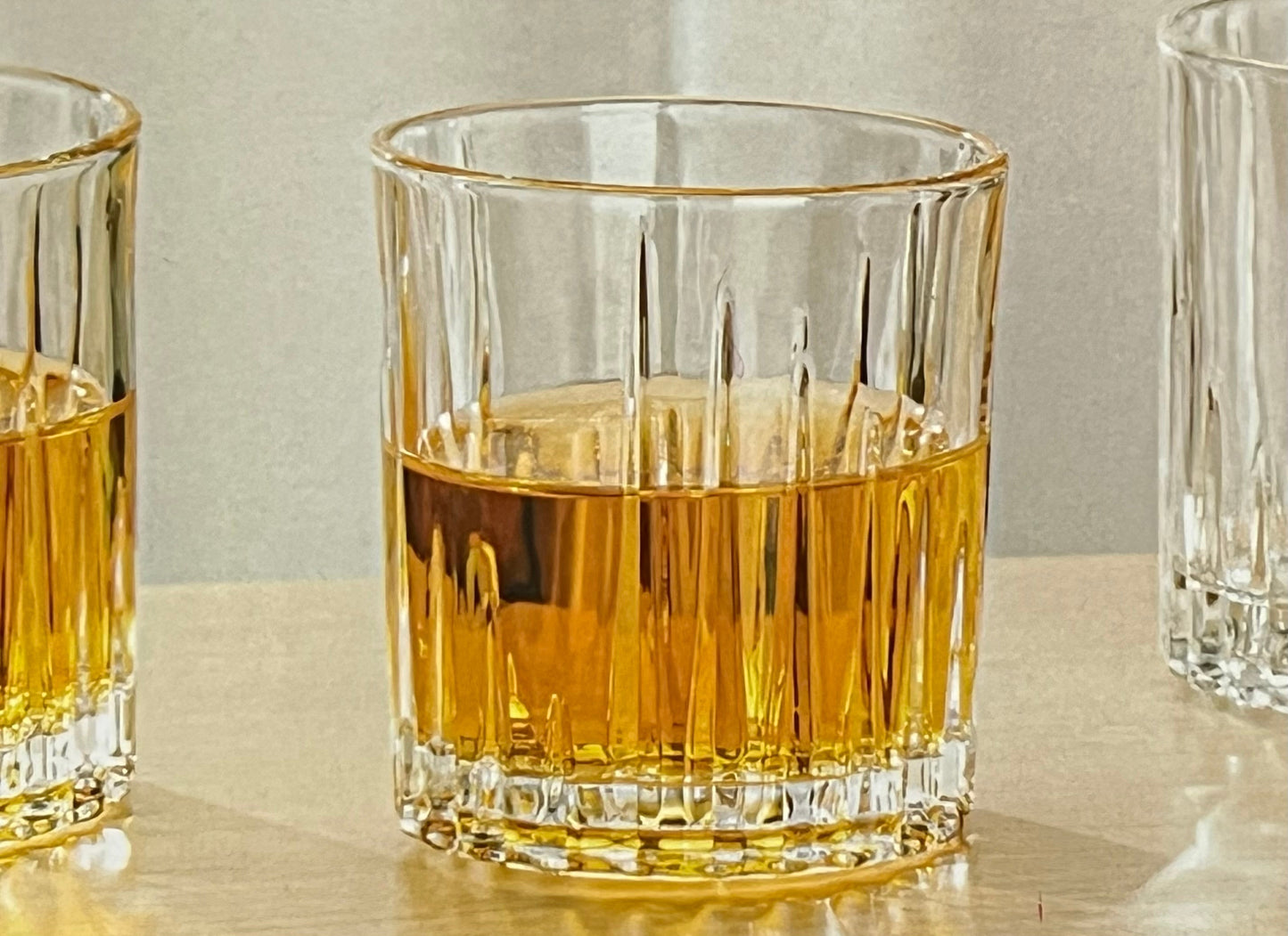 Golden Amber Glass Set