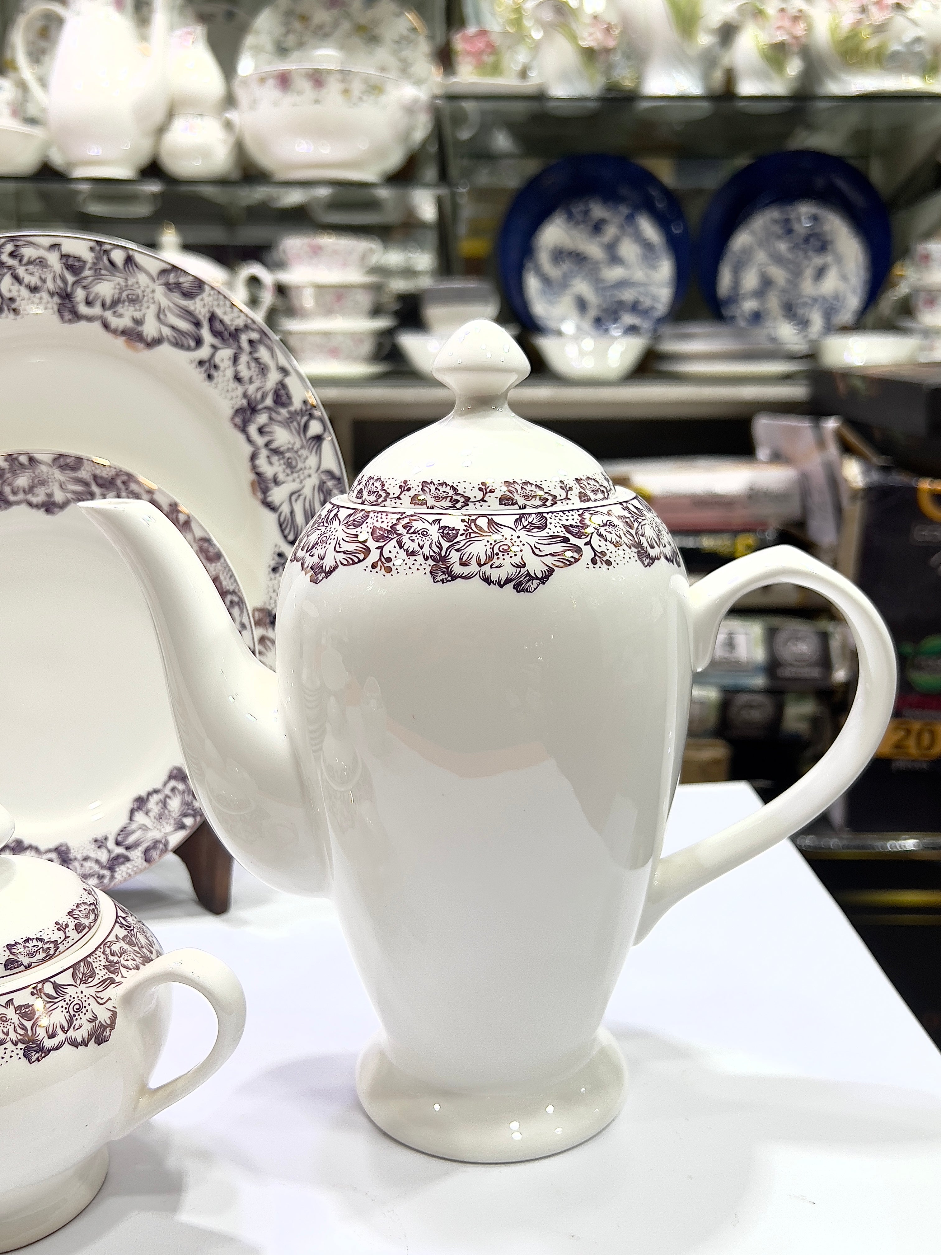 Blossom Crest Tea Set