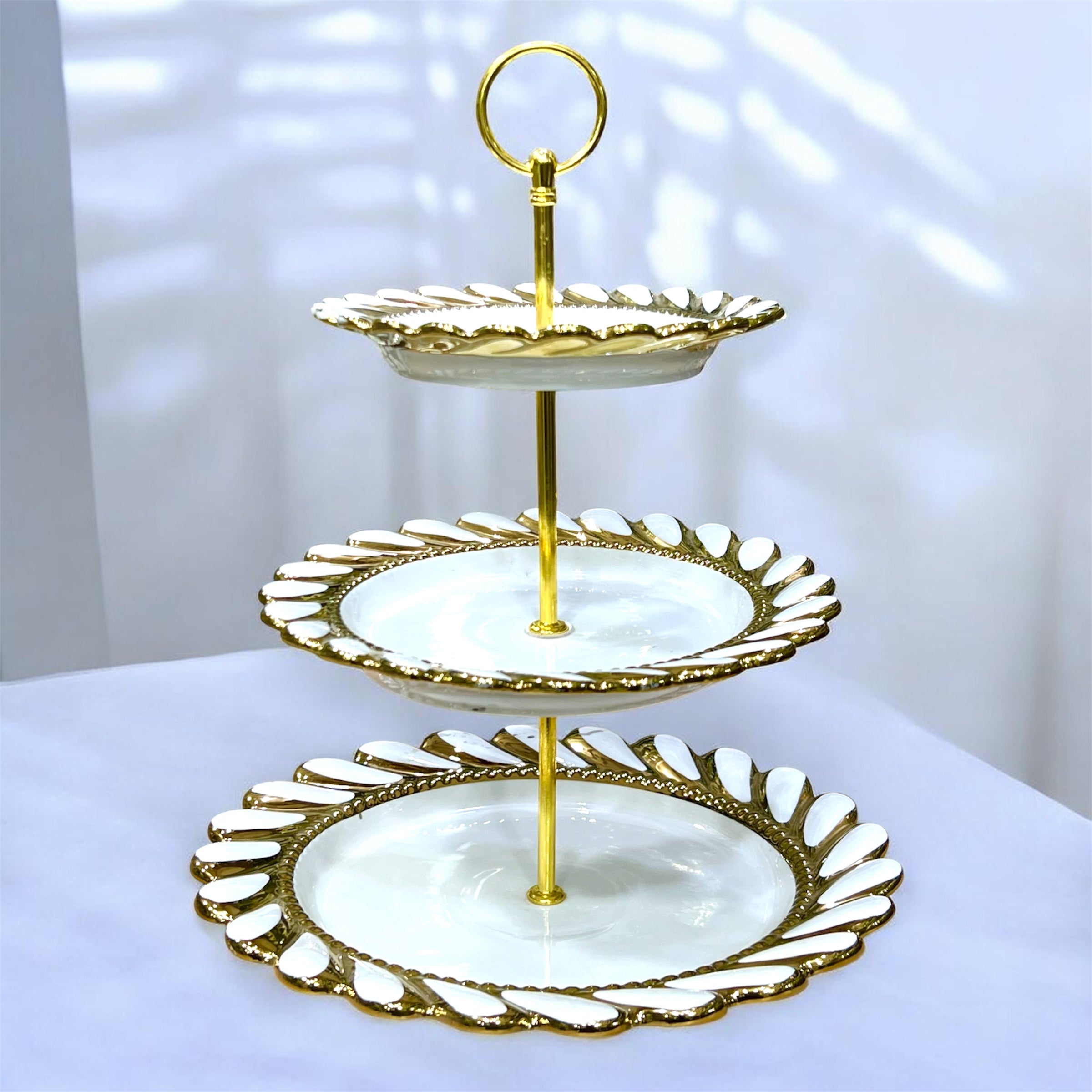 Royal Gold Serving Stand