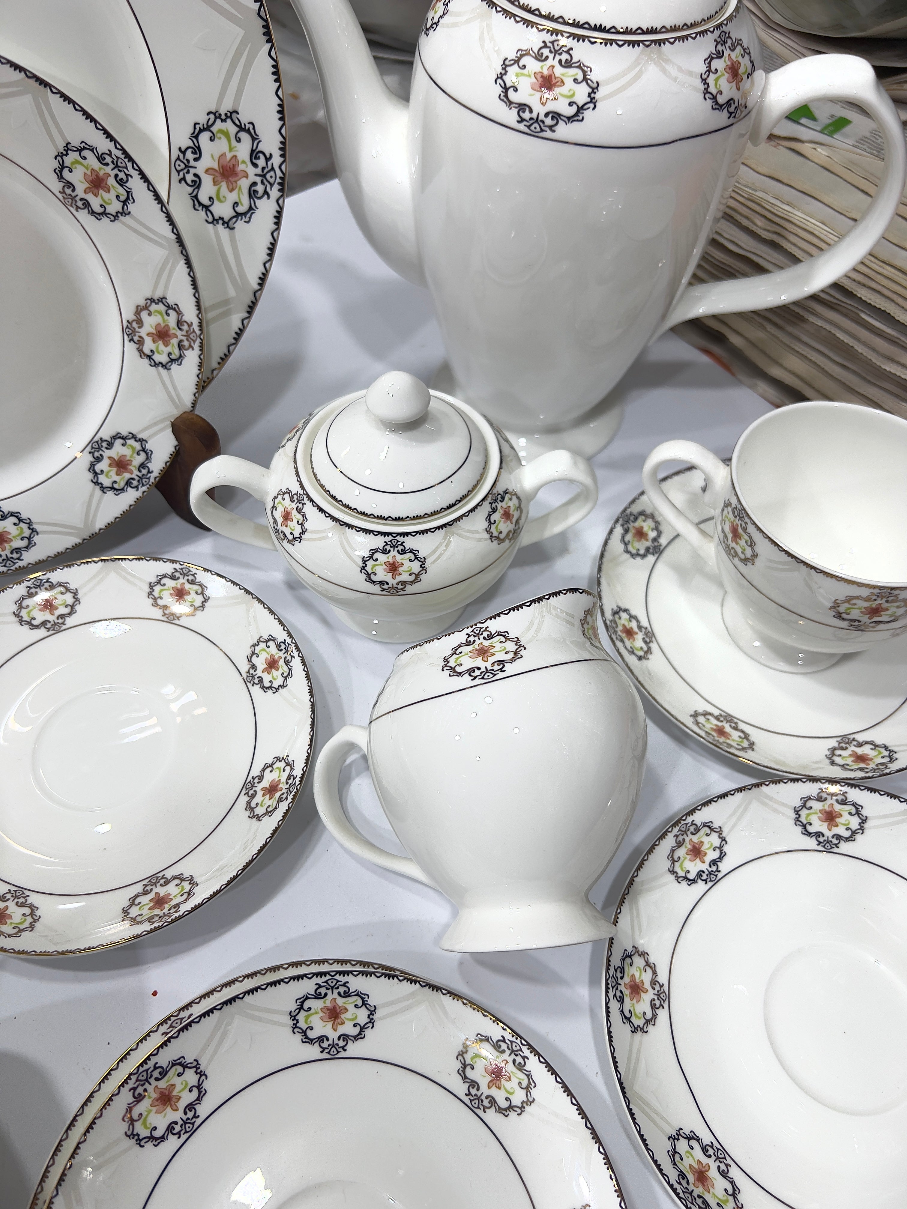 Royal Blossom Tea Set