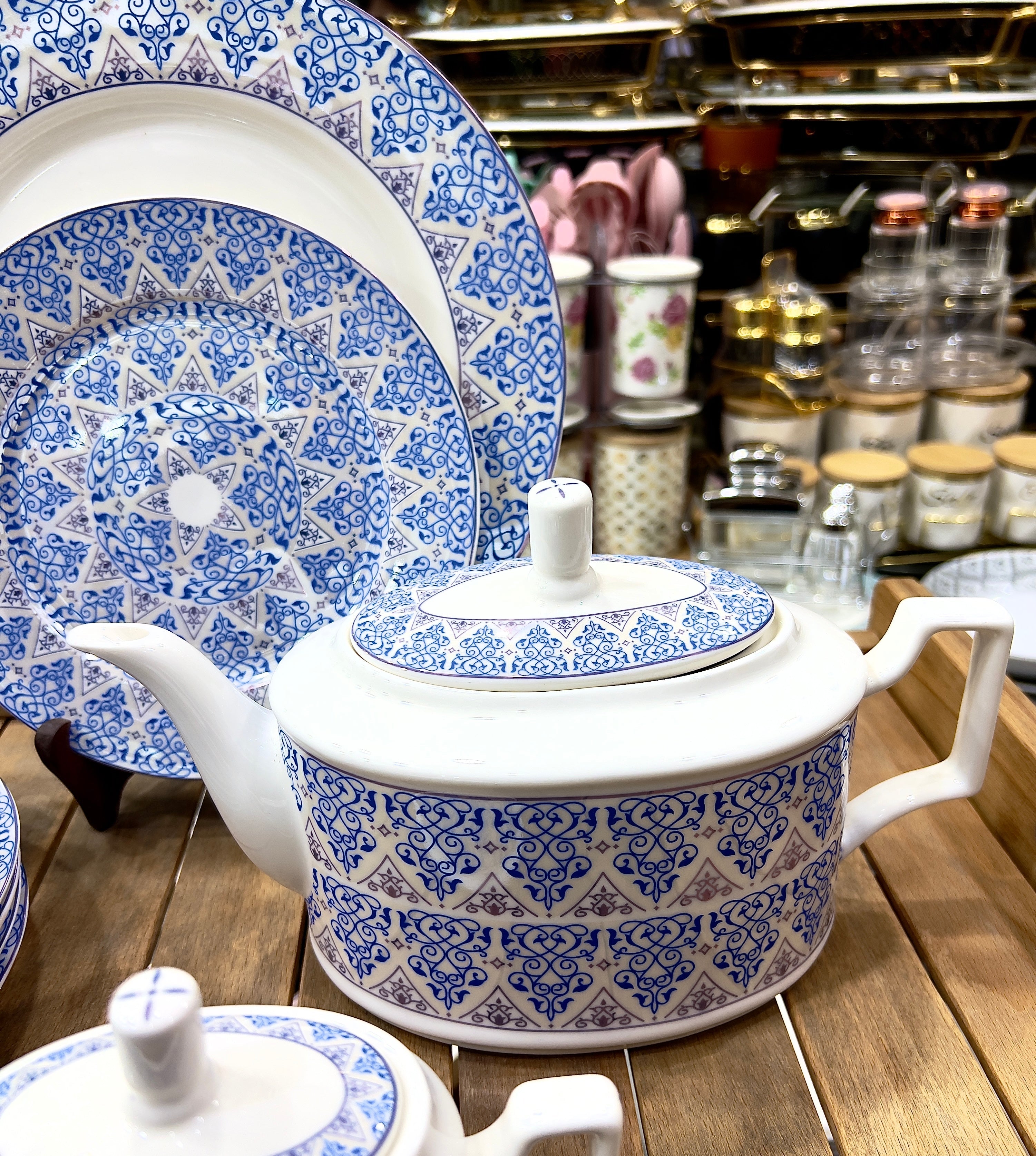 Sapphire Heritage Tea set