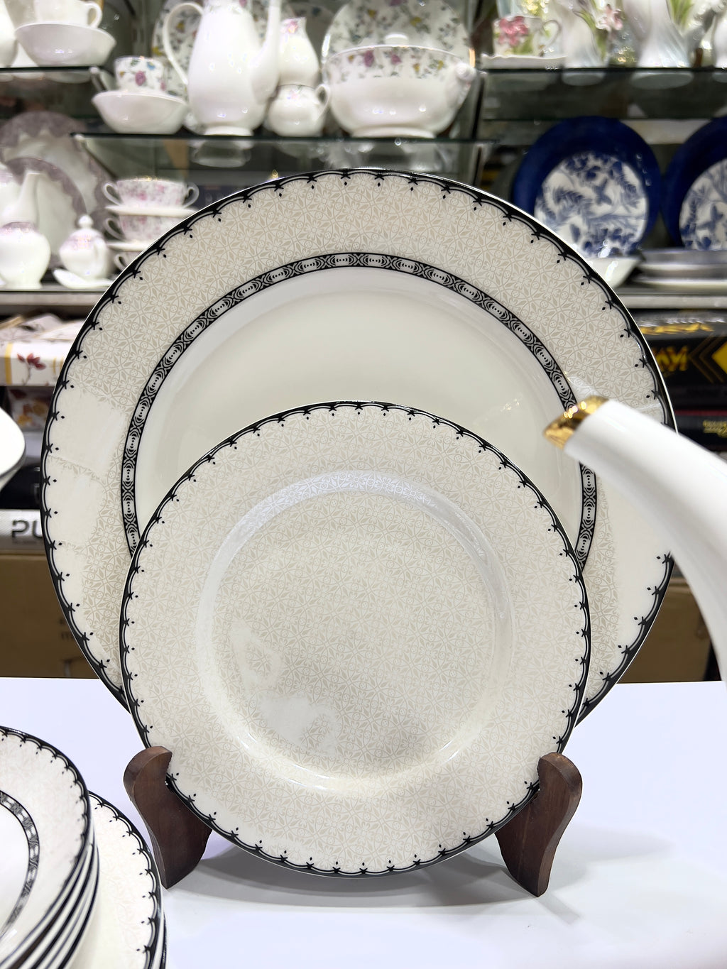 Classic Tea Set