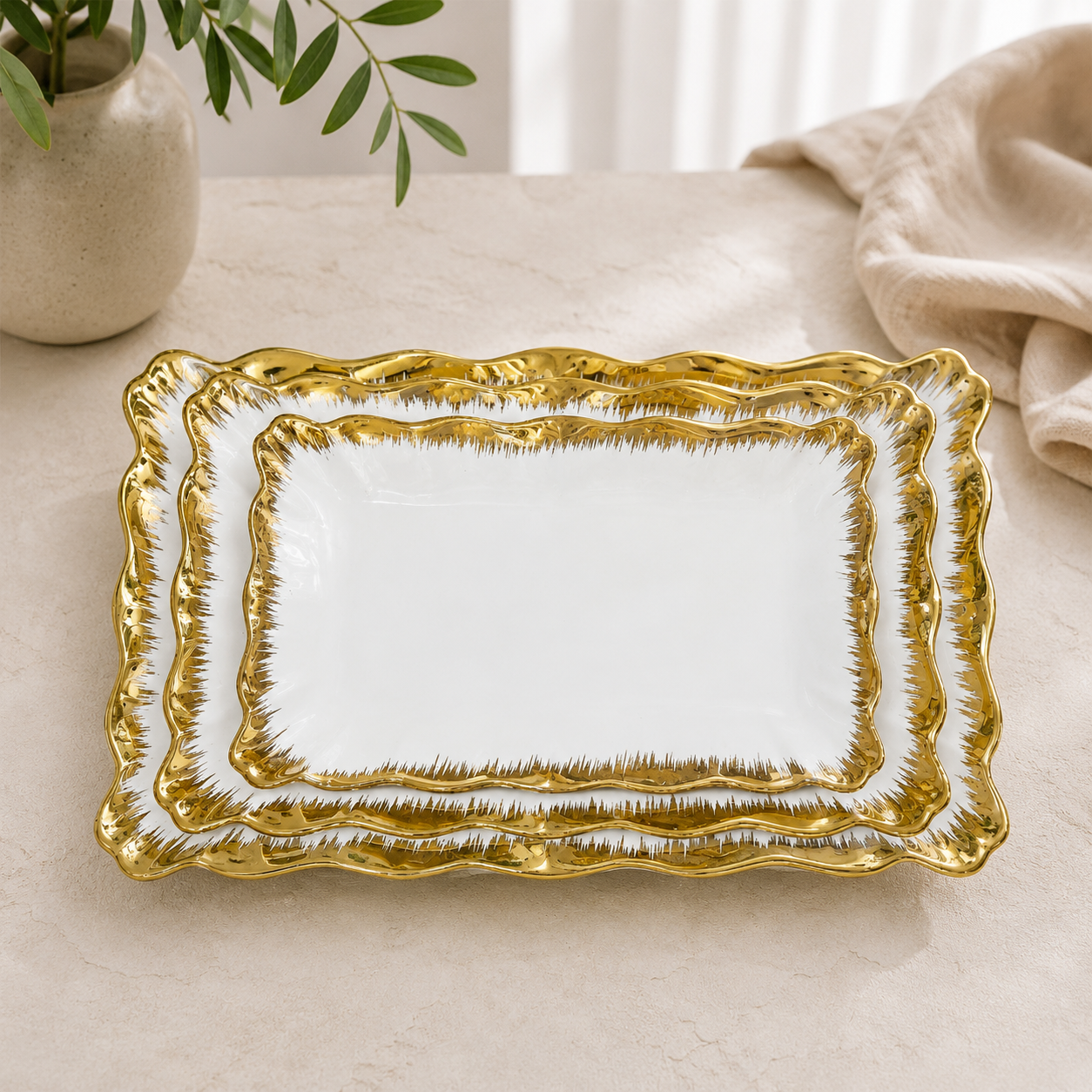 Golden Elegance Dish Set