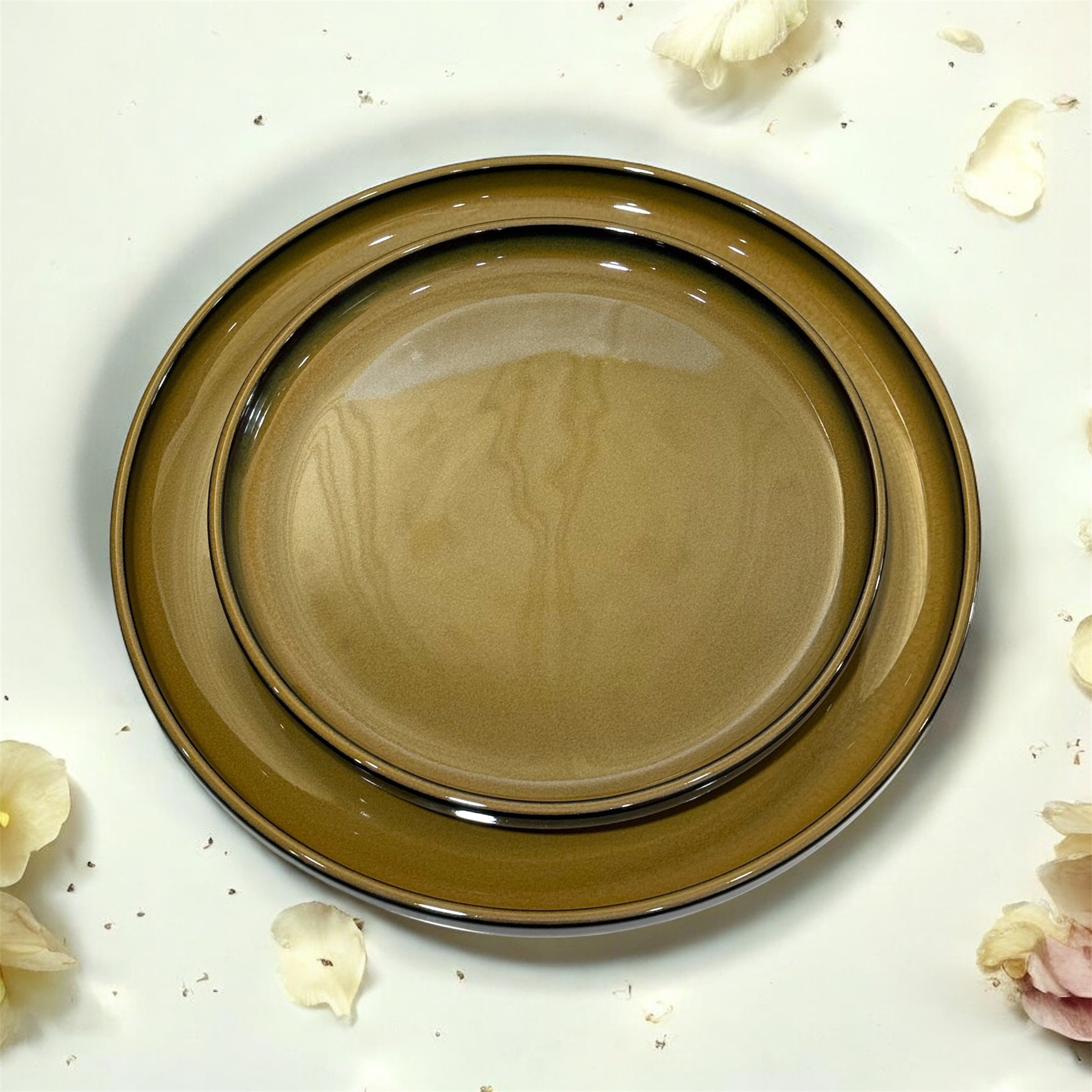 Olive Earth Plate Set