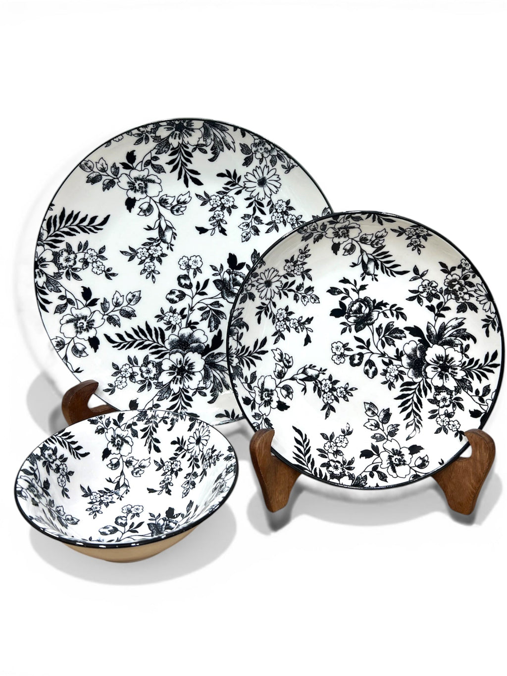26 Pc Midnight Black Dinner Set